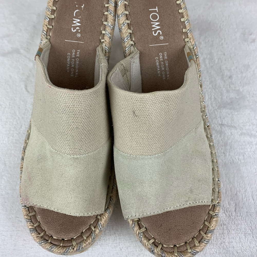 Toms Cream Wedges - Picture 3 of 7